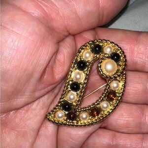 Vintage Pearl and garnet look gold brooch paisley shaped